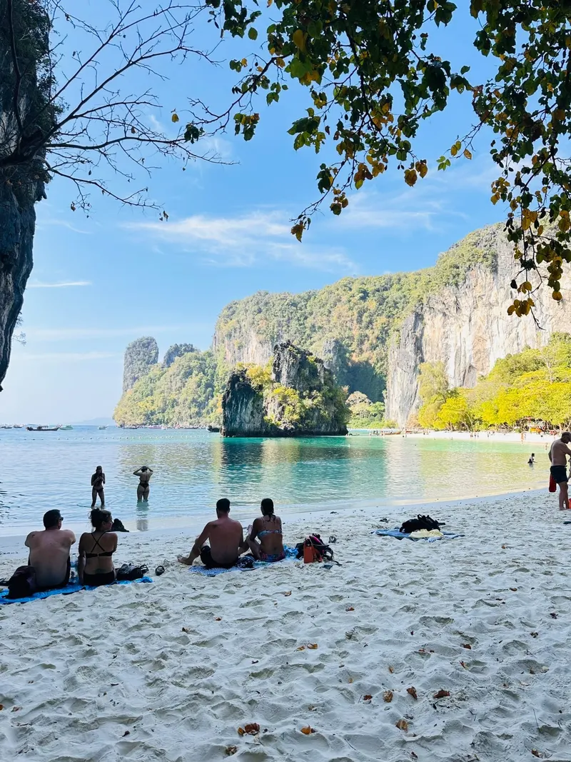 Rejs VIP Pięknym Statkiem po Wyspach Krabi
