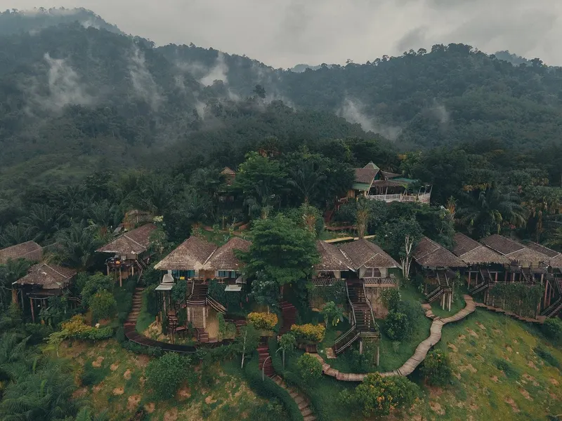 Khao Sok Camp — Tajlandia
