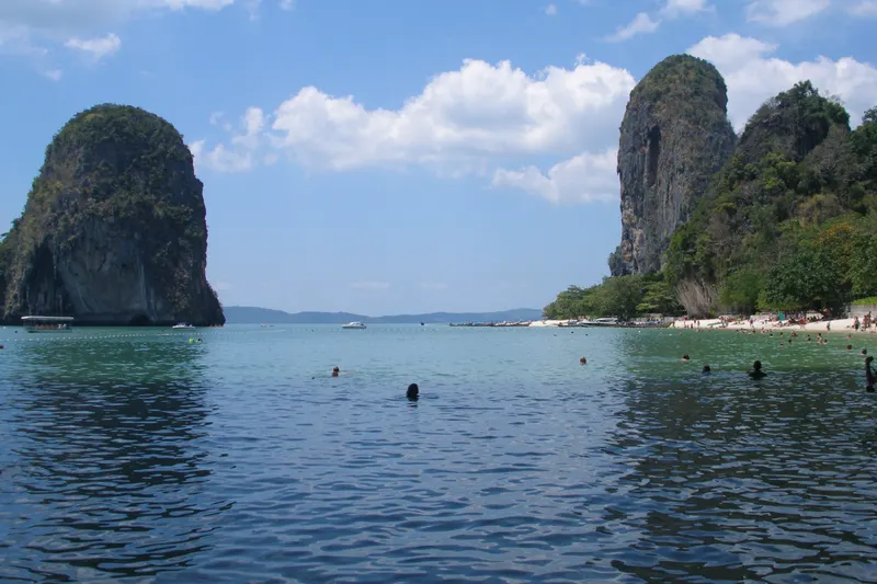 Railay — półwysep dostępny tylko łodzią