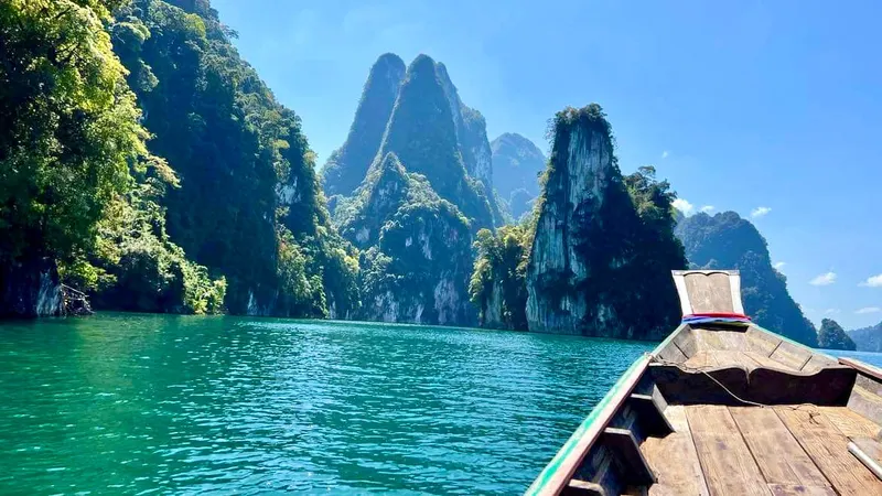 Khao Sok domki na wodzie