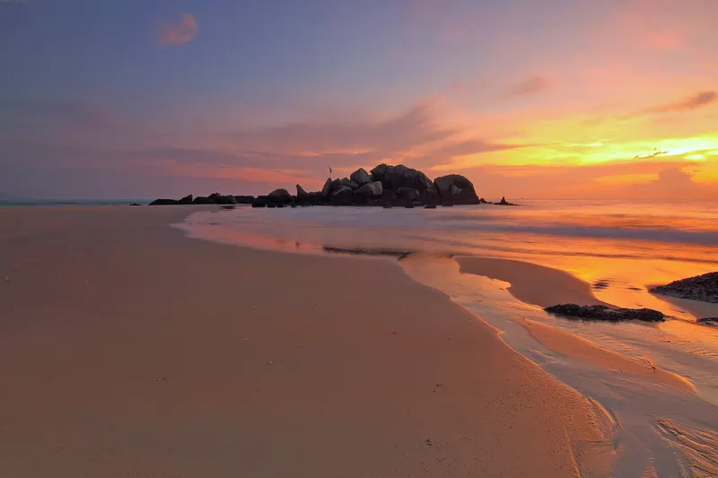 Prom i katamaran na Morzu Andamańskim — E&P Thai Travel