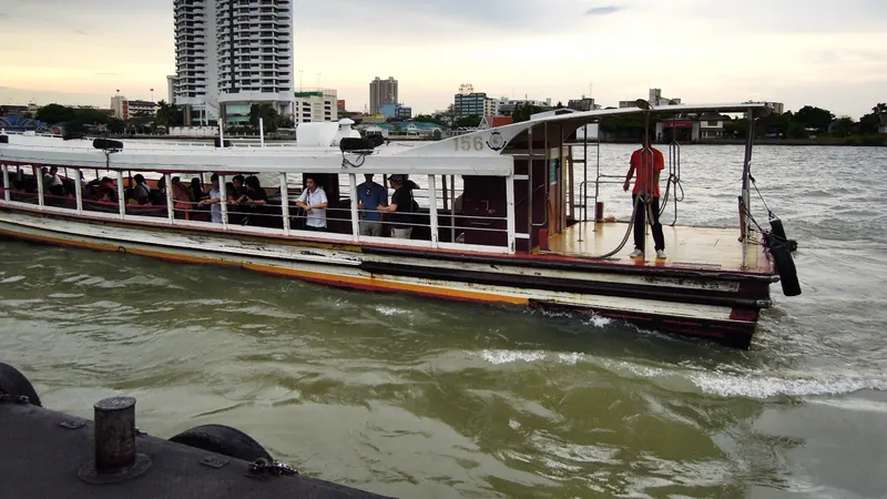Rejs po rzece Chao Phraya