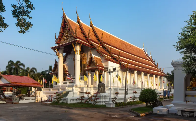 Wat Na Phra Men