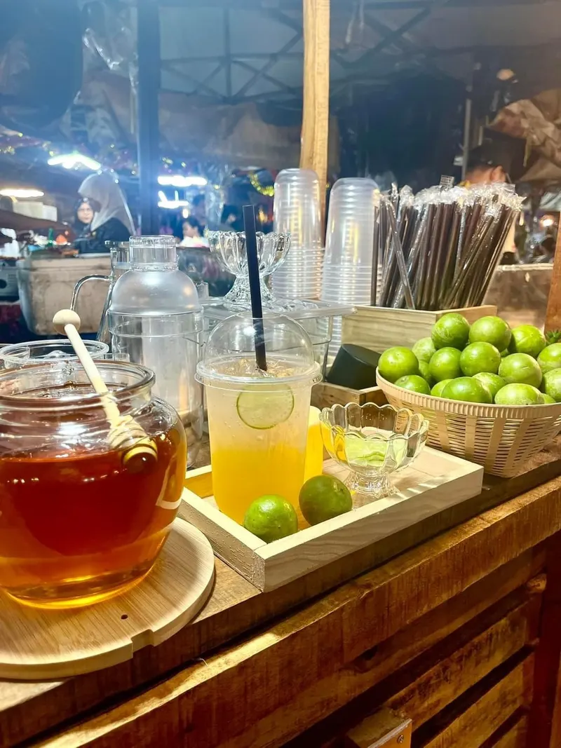 Serce Krabi Wieś Tajska na wyspie — Tajlandia